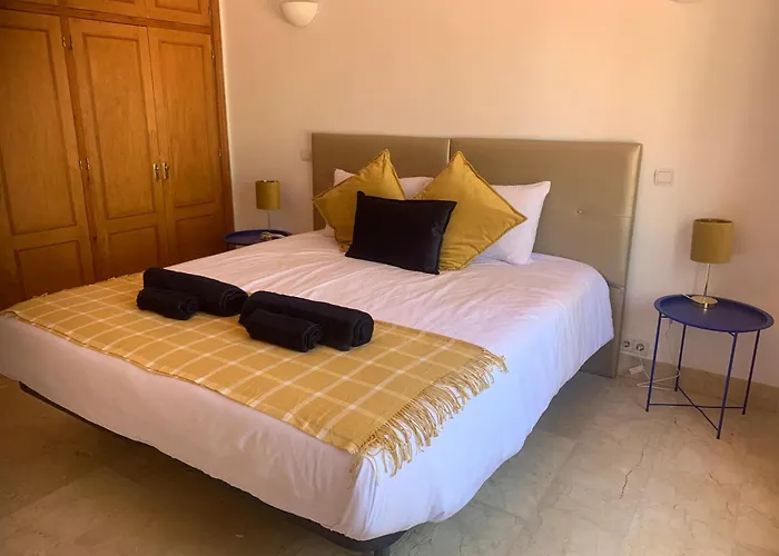 Frühstückspension Casa Hermosa 4*