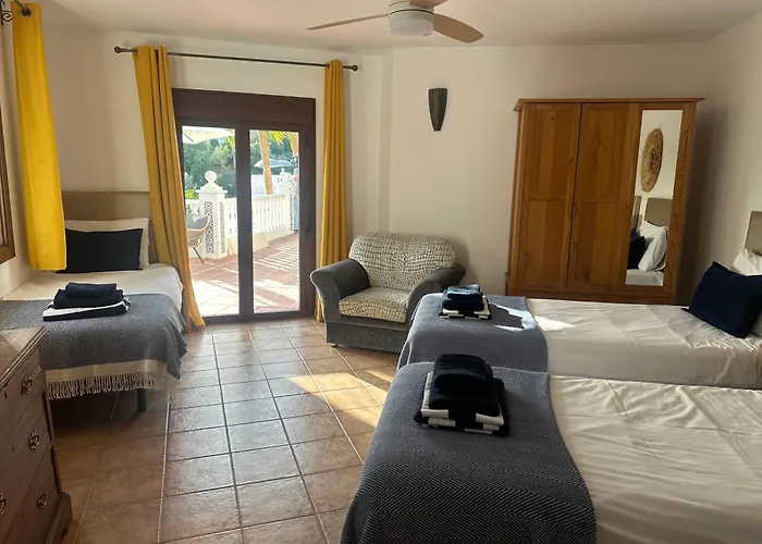 Frühstückspension Casa Hermosa 4*